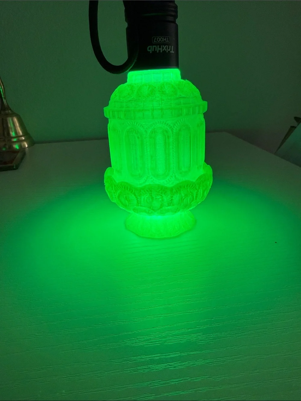 3D printed glow green fairy lamp (not glass) glows with UV light